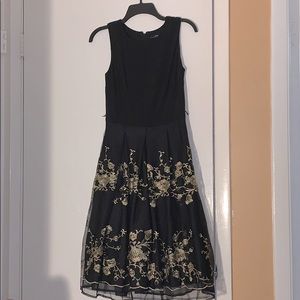 R&K BLACK FORMAL DRESS